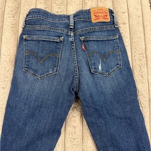Levi's Blue Denim Jeans with Iconic Patch